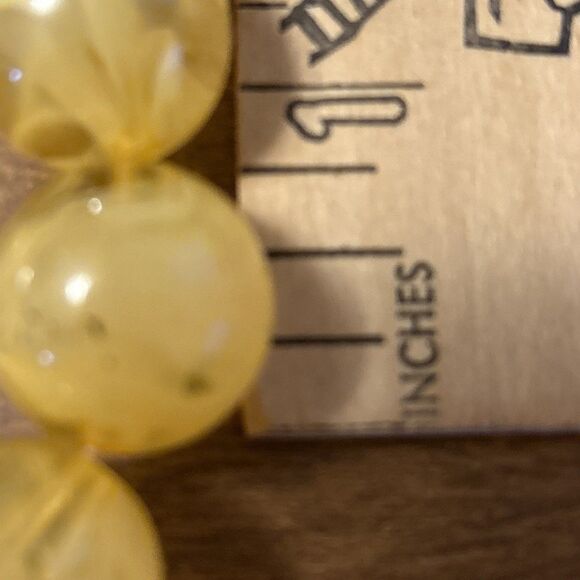 Pair Womens Bracelets Large Marble Beads Stretch Band Yellow Orange - Picture 3 of 5